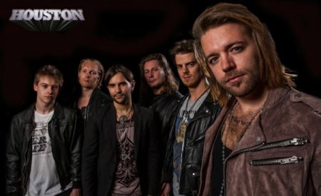 Nuevo álbum de Houston