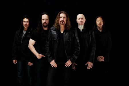 Lanzamiento en directo de Dream Theater