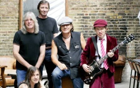 Por fin, nuevo disco de AC/DC