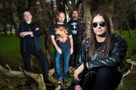 Álbum de debut de Darking