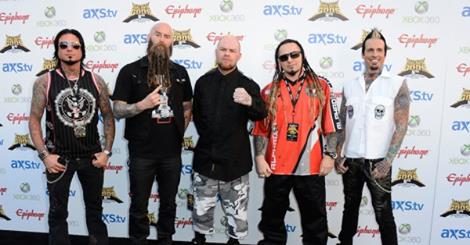 Five Finger Death Punch tienen listas las canciones del nuevo disco