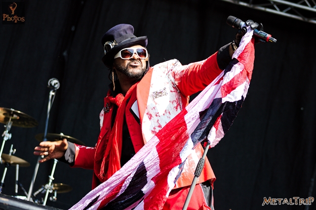Skindred