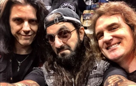 Lyric video de Metal Allegiance