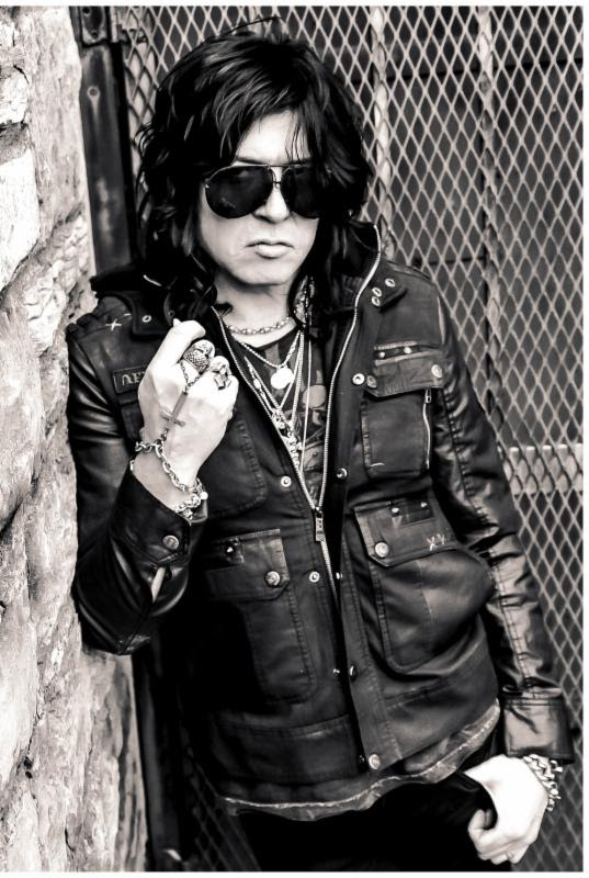 Tom Keifer hospitalizado antes de un concierto