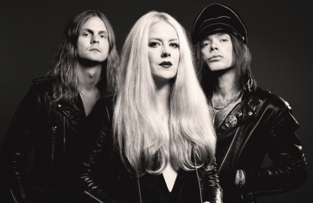 Nuevo tema de Lucifer banda compuesta por miembros de Entombed y The Oath