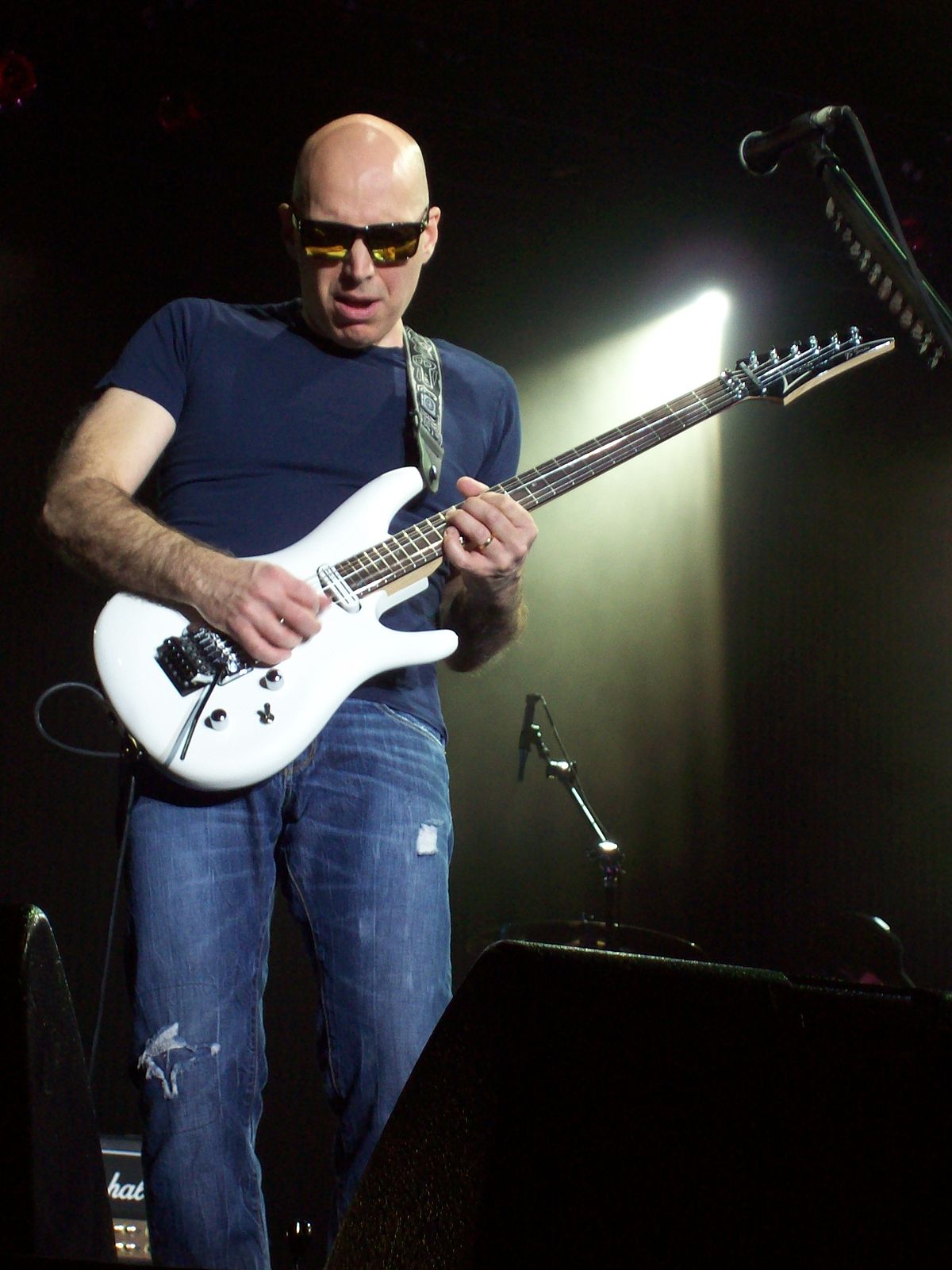 Joe Satriani rememora su etapa como profesor