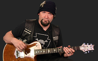 Nick Catanese (ex – Back Label Society) acusado de mandar fotos de contenido sexual a menores