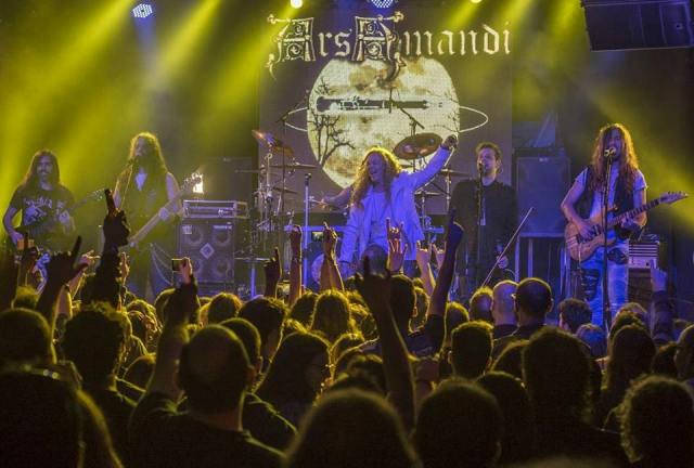 Ars Amandi adelanta un tema de su próximo DVD