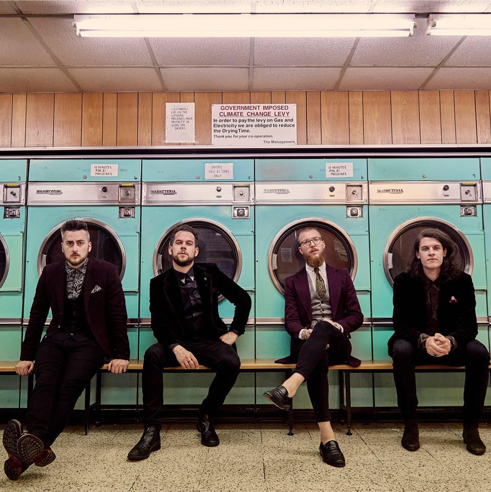 Nuevo video de Tax The Head