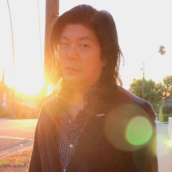 James Iha abandona A Perfect Circle para centrarse en la reunión de Smashin Pumpkins.