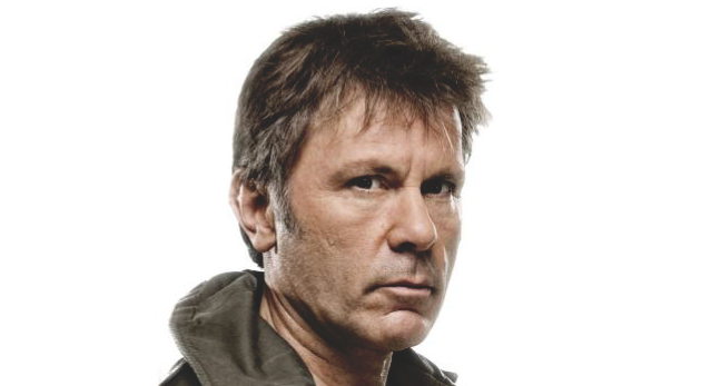 Bruce Dickinson prepara un disco en solitario
