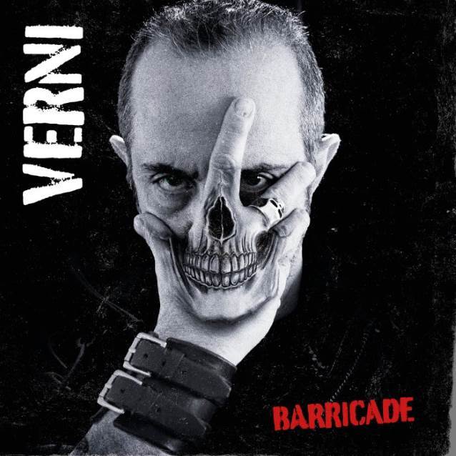 Detalles del primer trabajo solista de D.D Verni bajista de Overkill