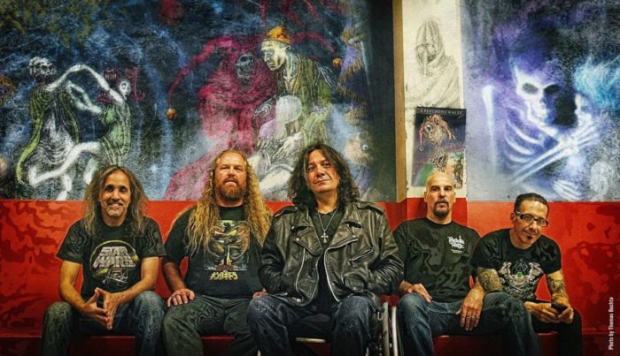 Psychotic Waltz fichan con Out Music y preparan nuevo disco
