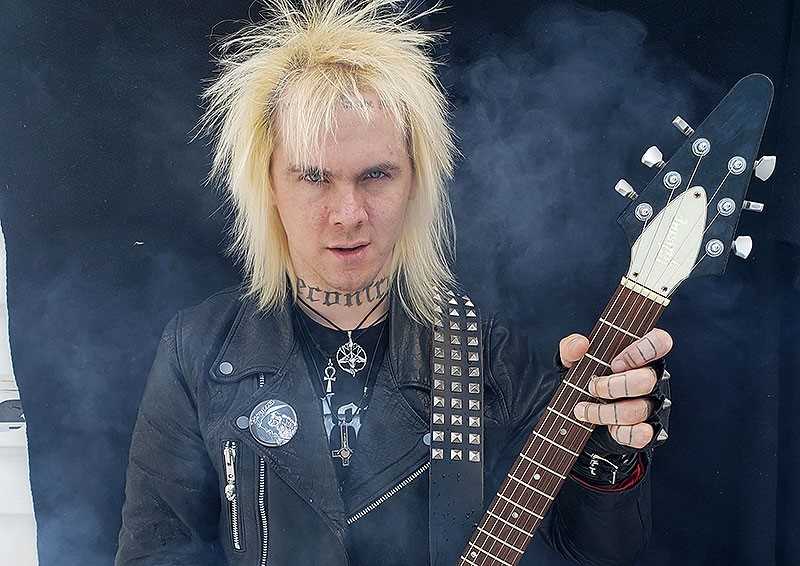 Ice War presenta su disco «Defender, Destroyer»