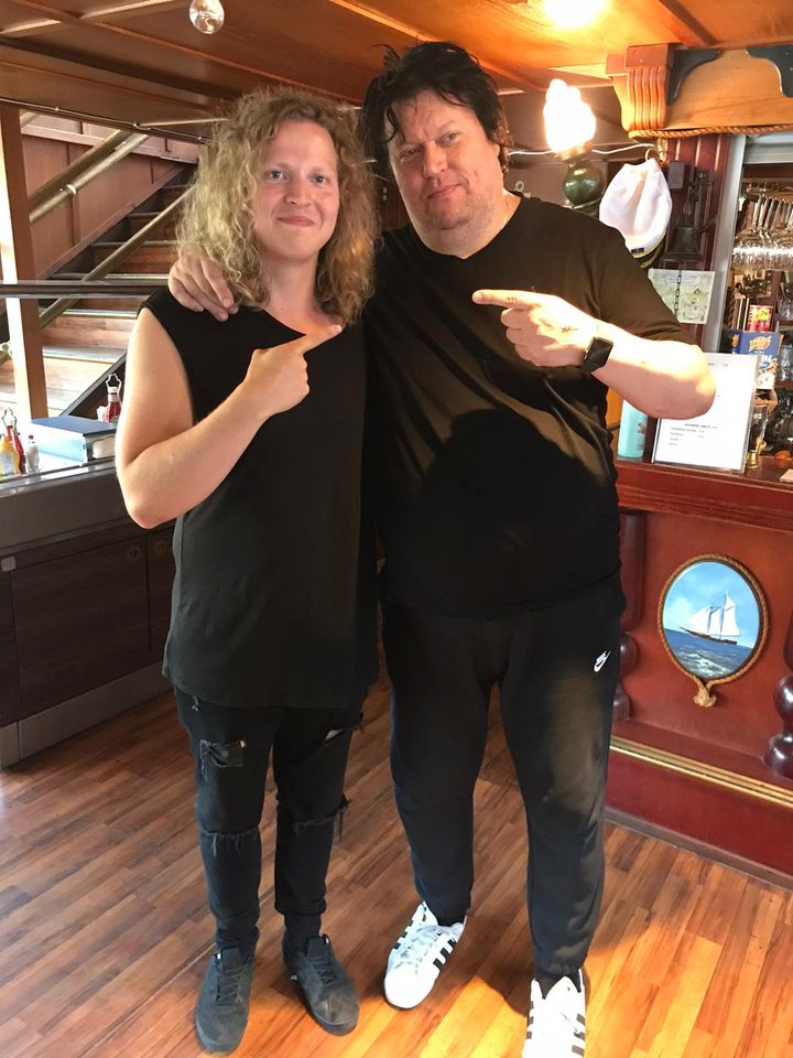 El ex guitarrista y compositor de Stratovarius Timo Tolkki ha anunciado la entrada del cantante Erik Kraemer (Simulacrum) en su nueva banda Infinite Visions.