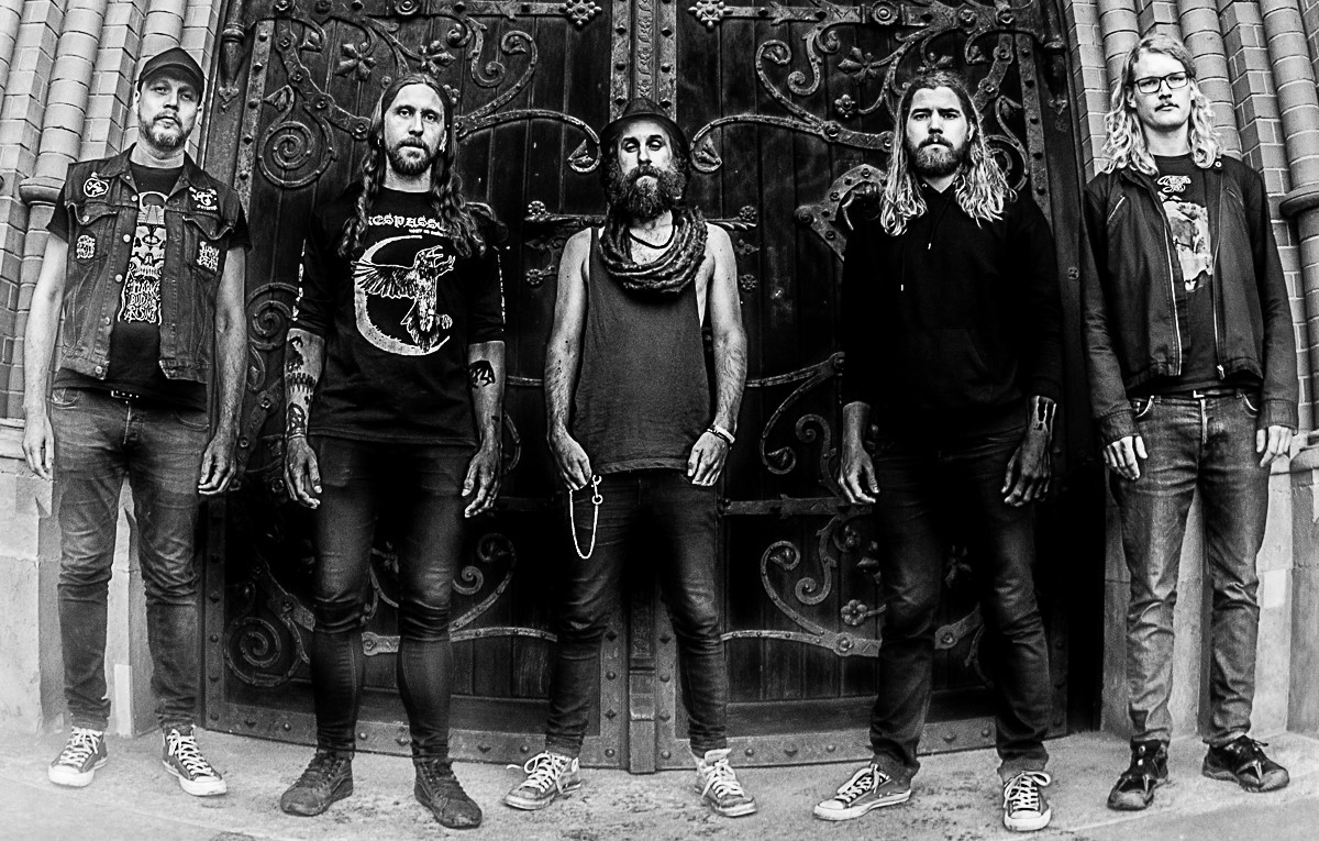 Age Of Woe presenta su single «A Feral Swarm»