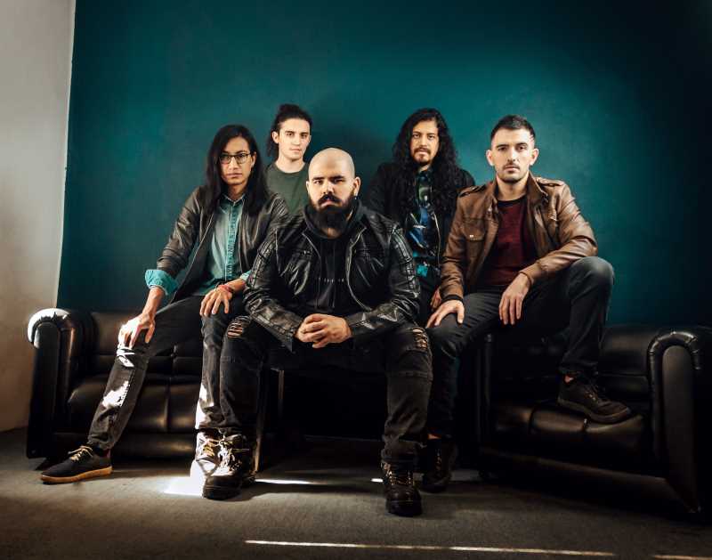 Single y presentación de Sense Of Noise