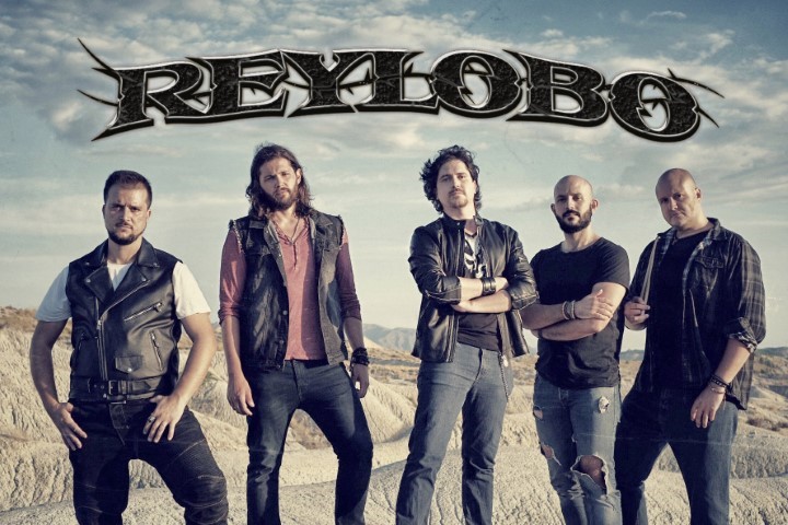 Reylobo presenta su disco «El Octavo Pecado»