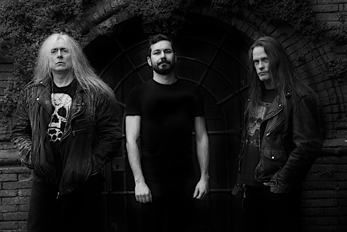 E-Force anuncia nuevo disco