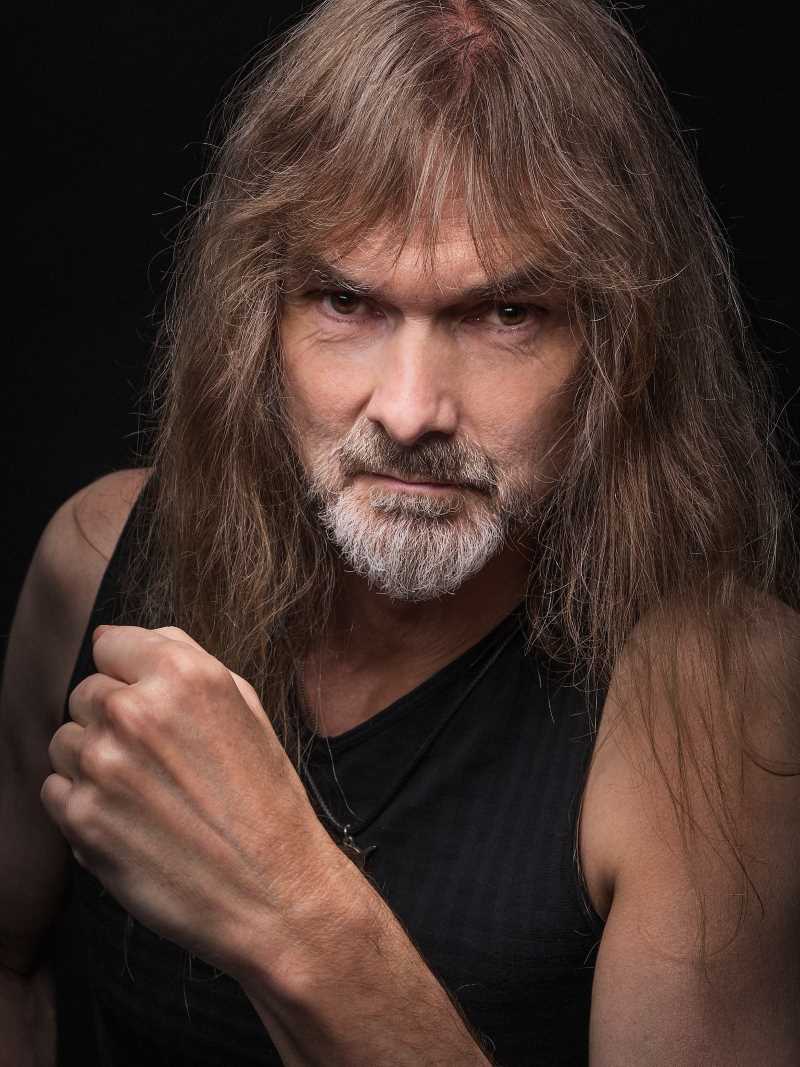 Arjen Lucassen estrena el vídeo “Lost Children of the Universe”