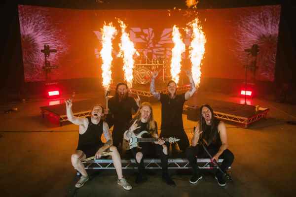 Bleed From Within nos presenta el video en directo de su tema  “Pathfinder»