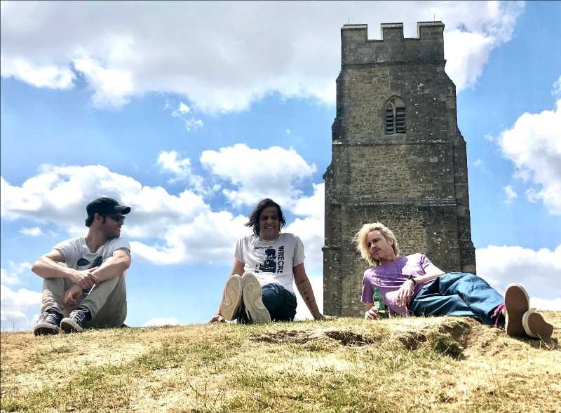 Nebula estrenan nuevo álbum llamado ‘Transmissions from Mothership Earth’