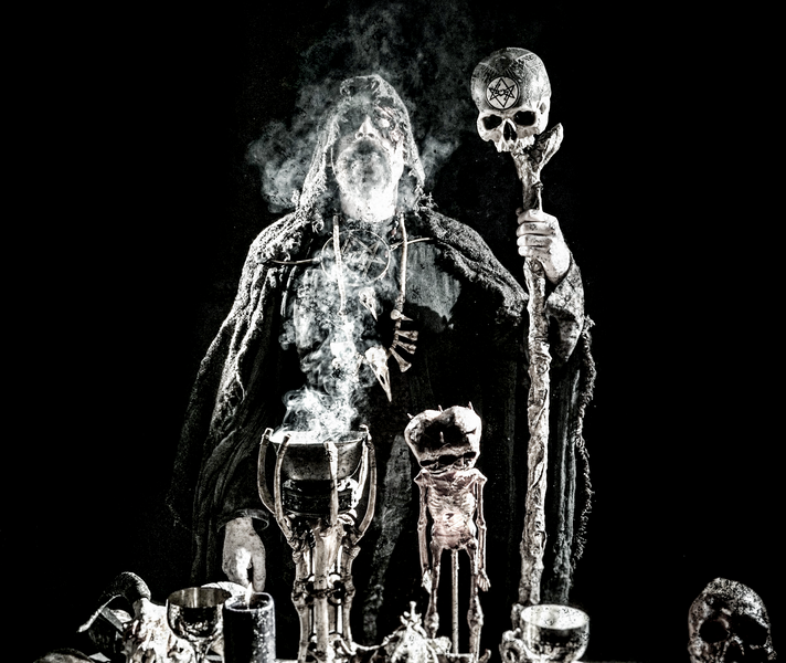 Nuevo disco de los blackers Black Altar