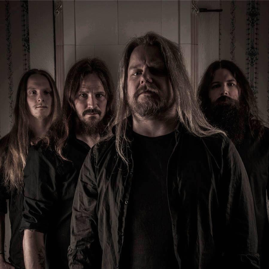 Los finlandeses Isole firman contrato con Hammerheart Records y anuncian nuevo  disco