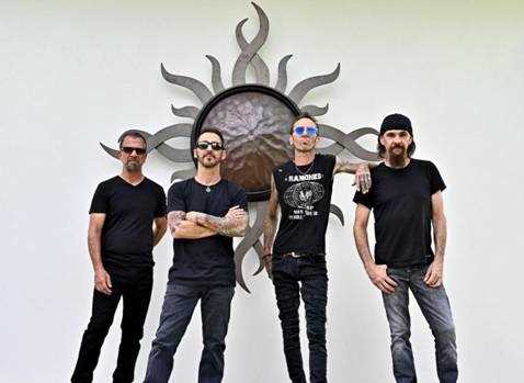 Godsmack publica dos singles a la vez