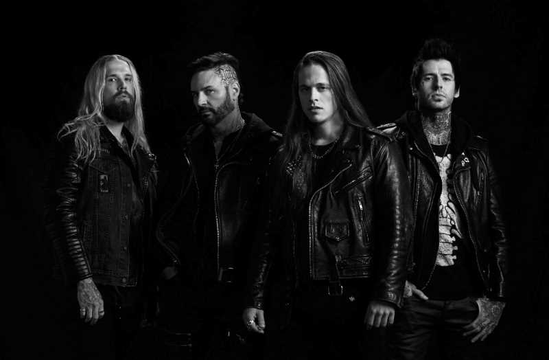 Flat Black el grupo de Jason Hook, ex guitarrista de los Five Finger Death Punch