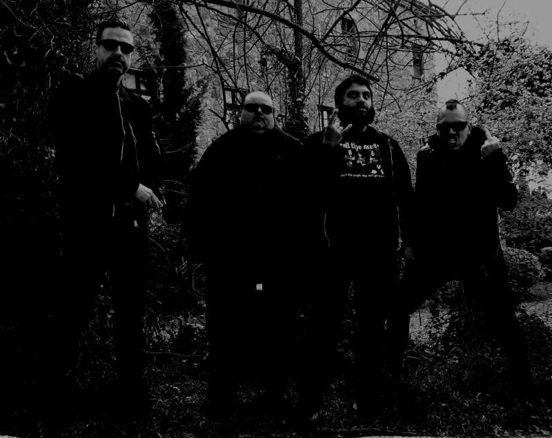 ‘Anti-Dogma Megaforce’, nuevo single de Barbarian Swords
