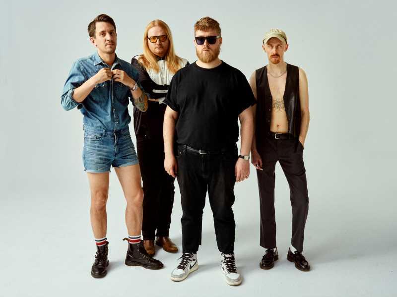 Oberst presenta su single «Bad Run», anticipo de su nuevo álbum