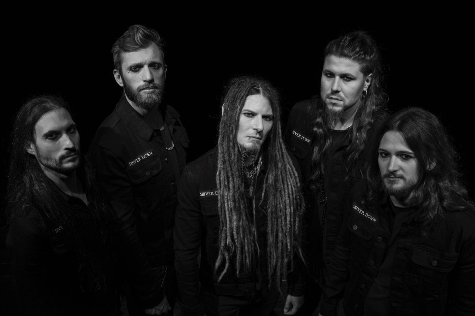 Detalles del nuevo trabajo de Shiver Down