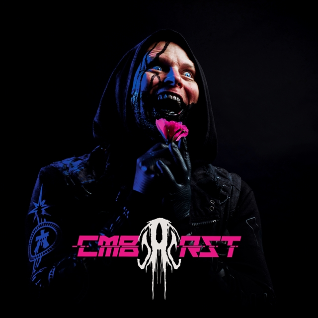 Combichrist y la simplificación de “CMBCRST”