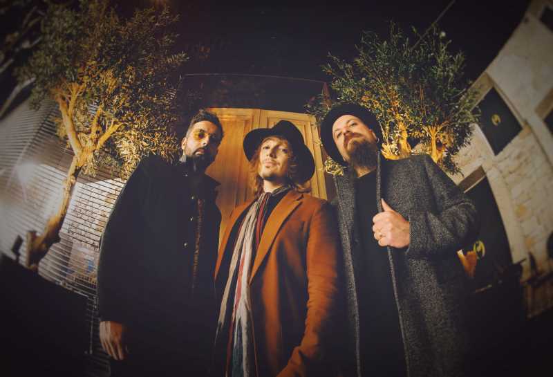 Stoned At Pompeii adelanta una nueva canción llamada «My Tale With You»