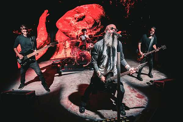 Klogr: nuevo disco, single y tour junto con Evergrey