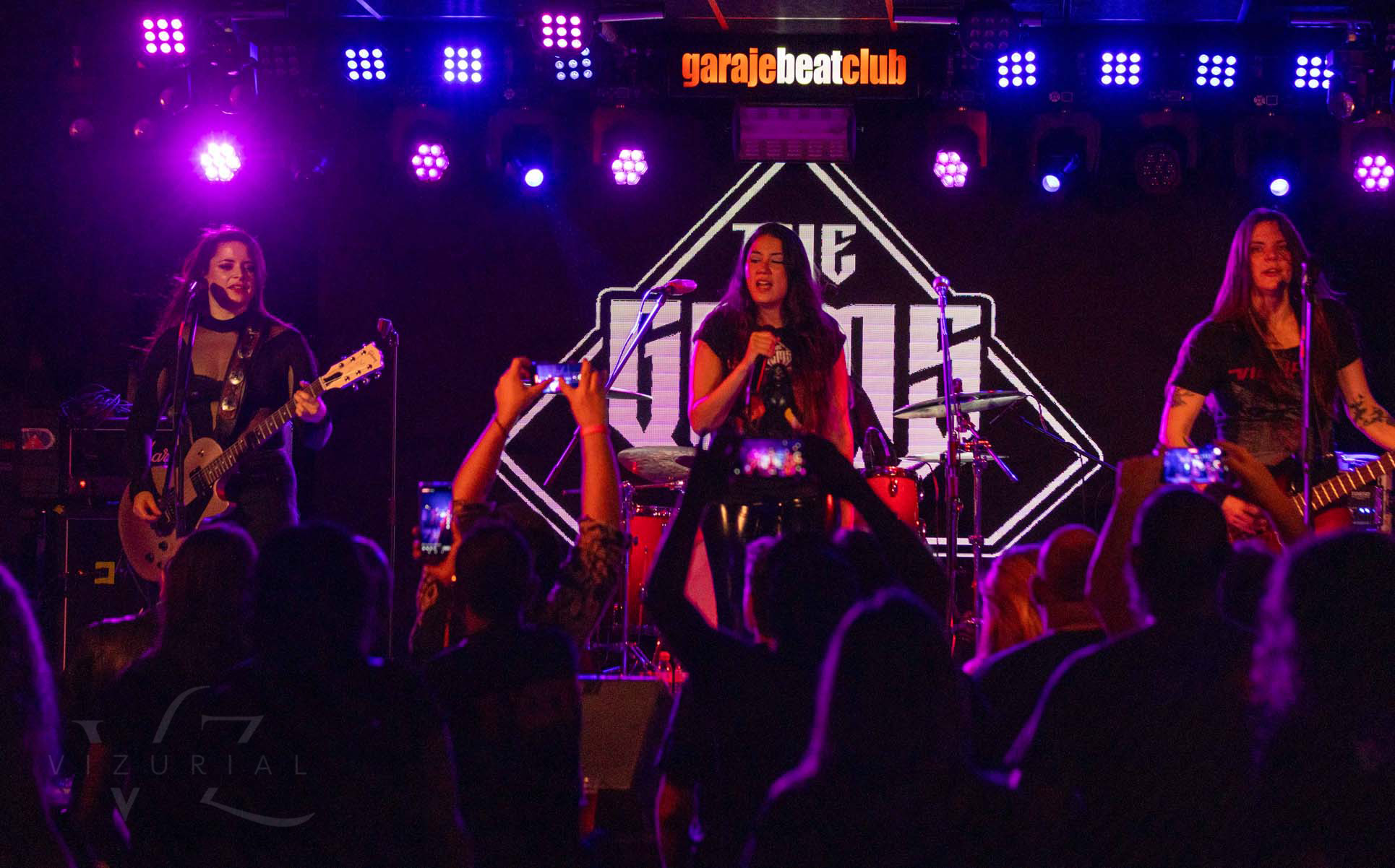 The  Gems, Snake y Mia  Karlsson  en la Sala Garaje Beat de Murcia