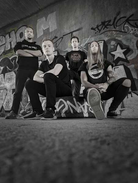 Los suecos Throne Of Roaches presentan su nuevo disco «Chrysalis»