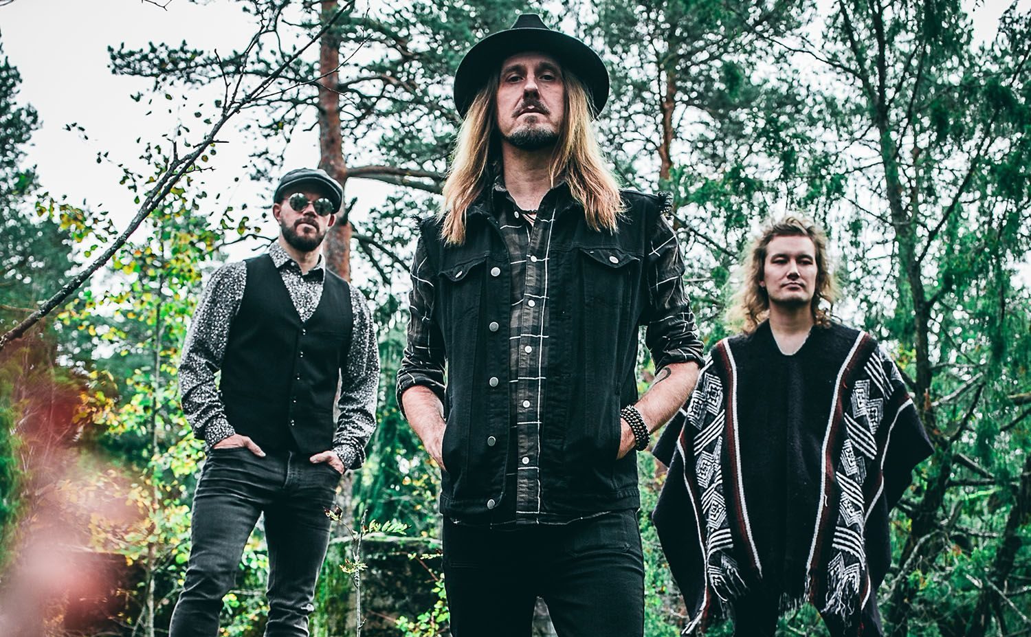 Octoploid, la banda liderada por Olli-Pekka “Oppu” Laine (Amorphis, Barren Earth, Mannhai), ha lanzado el lyric video de “Coast Of The Drowned Sailors”