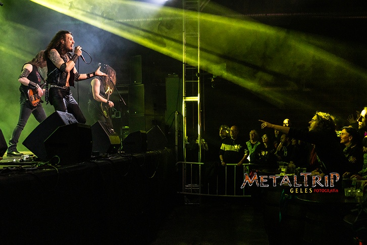 Crónica: Una noche de acero y hermandad del metal/rock en el XVII Pounding Fest
