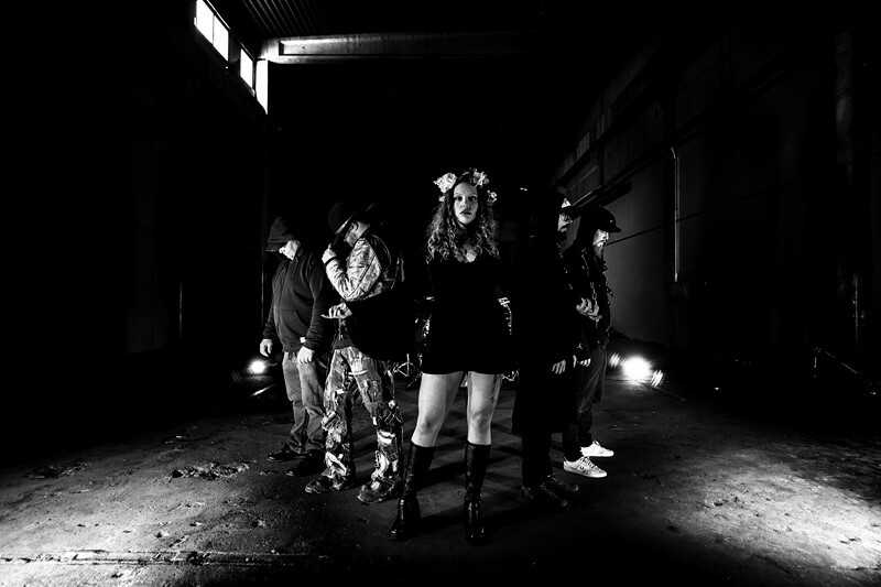 Debut discográfico de los finlandeses Mandy Manala