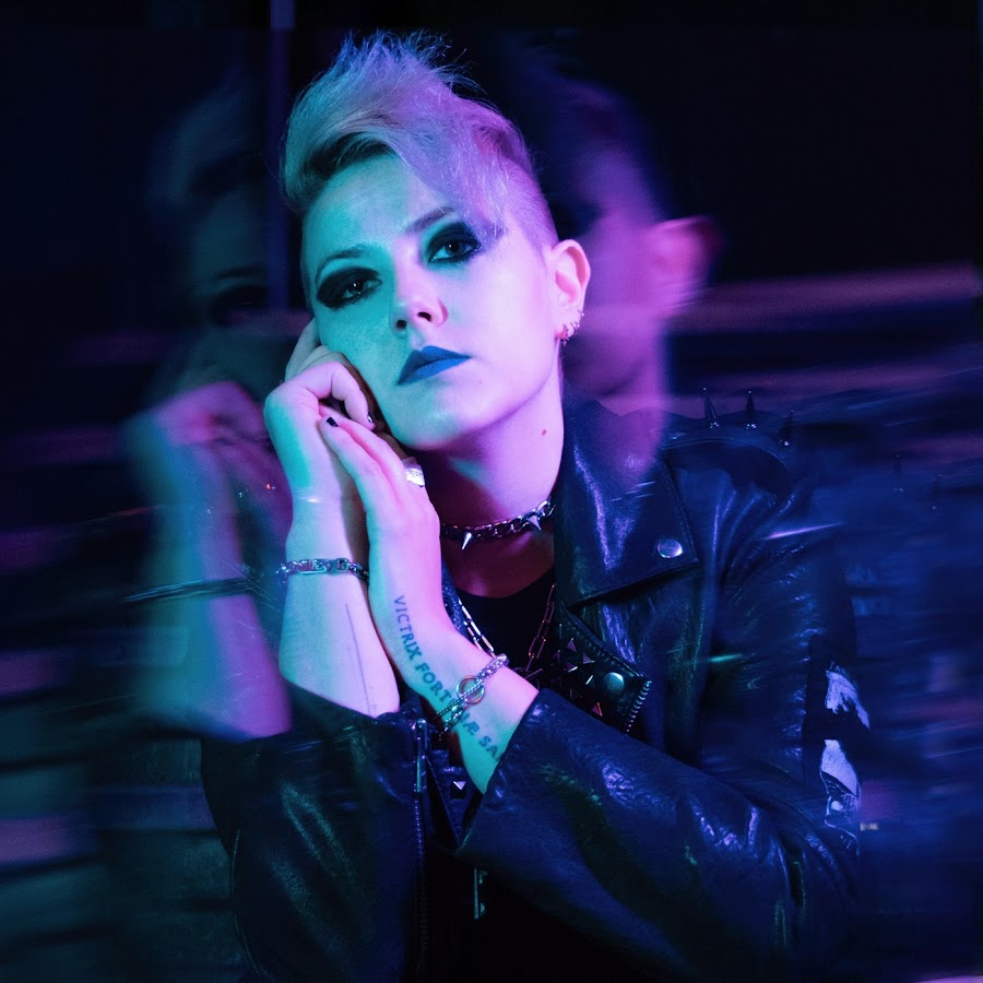 Entrevista a Larissa Vale de Black Satellite