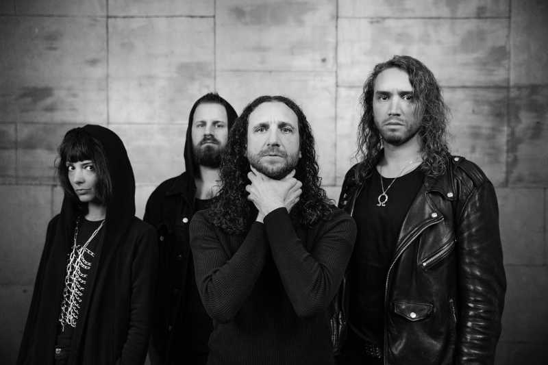 Los blacker franceses Decline Of The I presentan su video en directo de «Diev Vide»