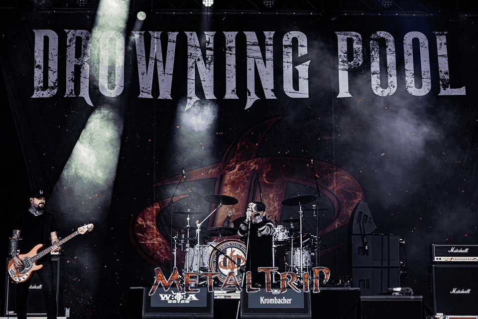Los veteranos Drowning Pool colaboran con la artista Sorry X en el nuevo sencillo «The Wrong One»
