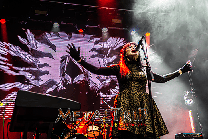 Crónica: Ana Curra devuelve el espíritu de la Movida Madrileña en el Inverfest