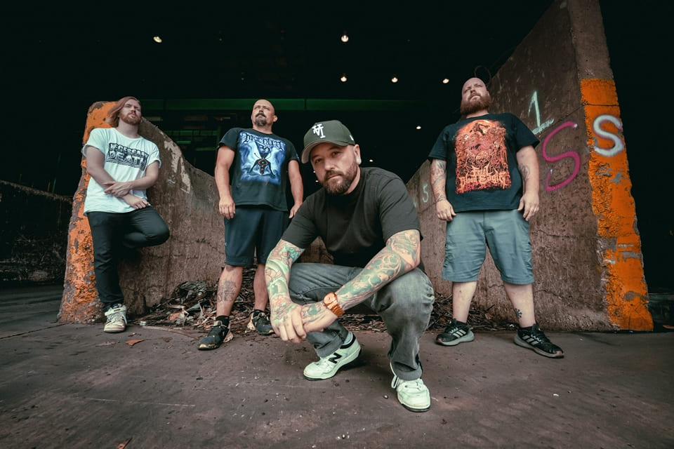 Historias de asesinatos se juntan en el nuevo disco de Carrion Vael bajo el nombre «Slay Utterly»