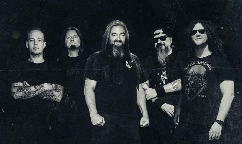 Onslaught ha tenido que posponer su gira europea, originalmente programada para enero y febrero