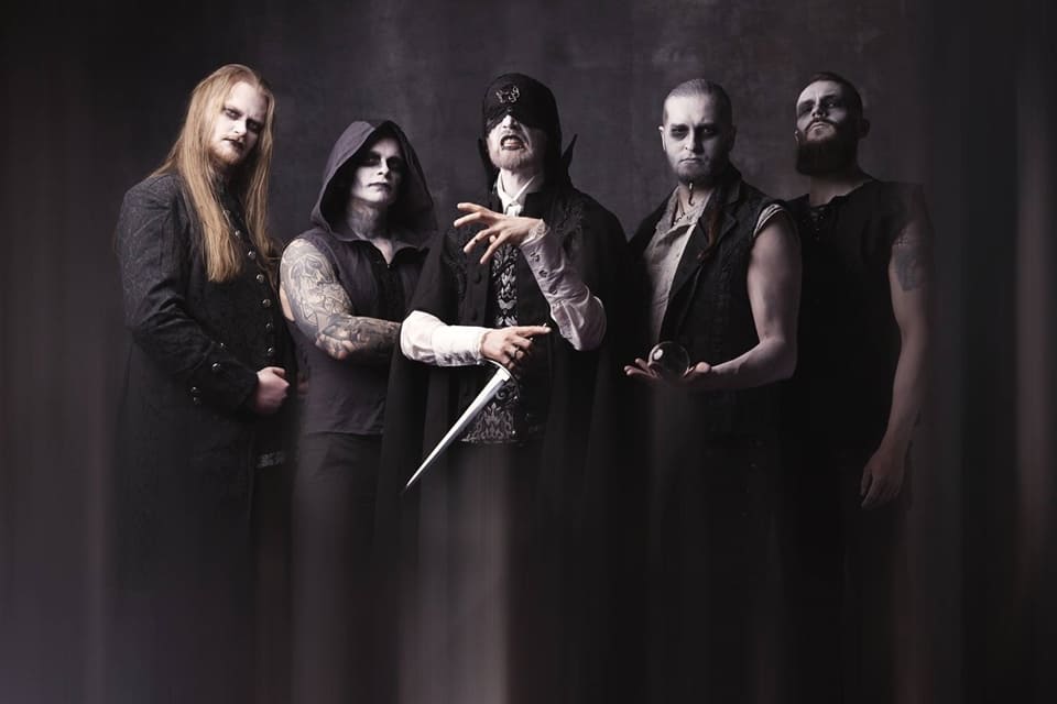 La banda finlandesa Torchia presenta el videoclip de «Stygian Waters» de su próximo álbum «They Are Born Under Rules of the Darkness»