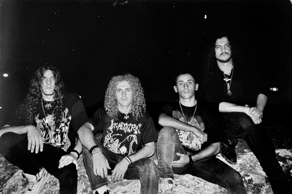 Unbounded Terror recopila todos sus primeros trabajos musicales en «Through the Dark Desperation»