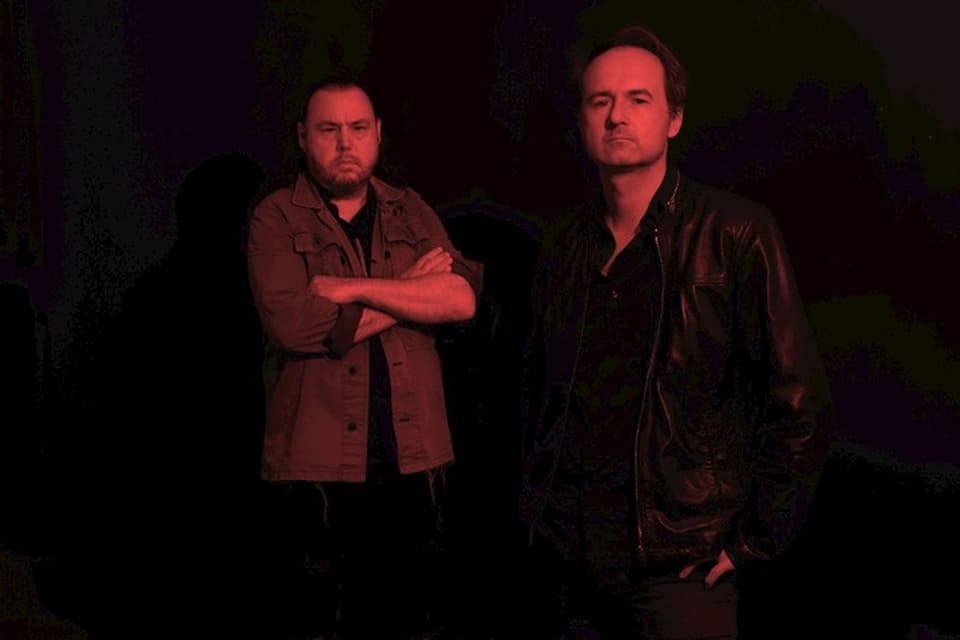 El dúo suizo Nightshade estrena el año con su nuevo álbum «In Essence Divided»